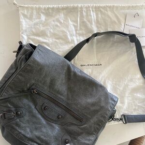 2015 Balenciaga cross body Messenger bag
